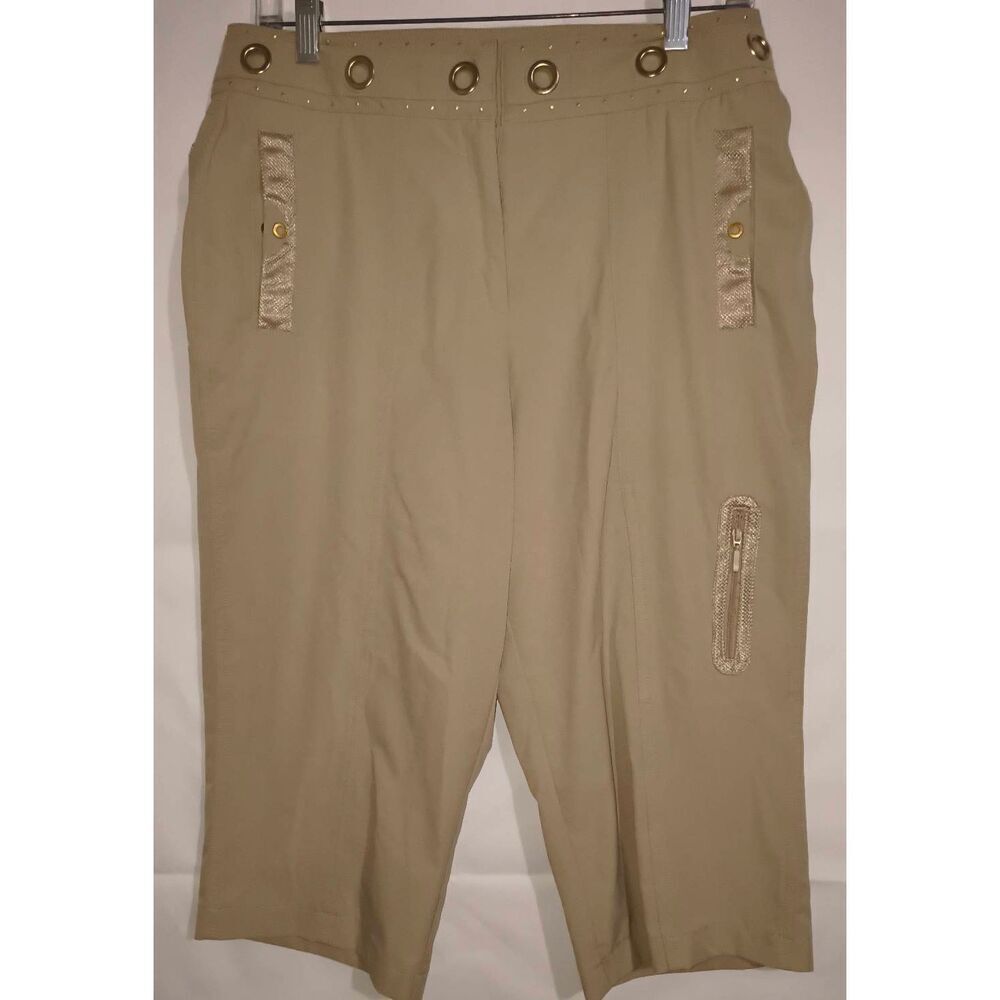 Tail Tech Pants Womens 8 Tan Khaki Capri Zip Pockets Athleisure Golf Stretch gro